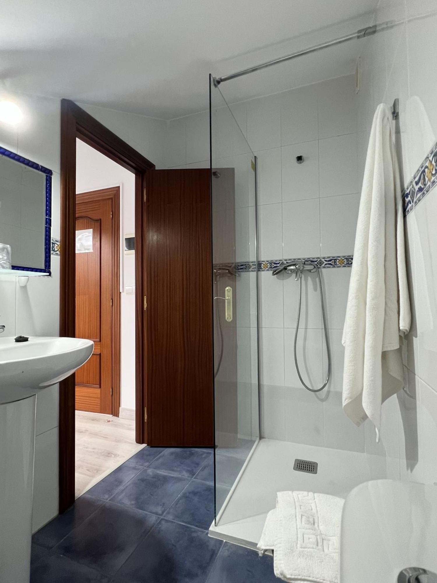 Hotel Sanmar Cóbreces エクステリア 写真